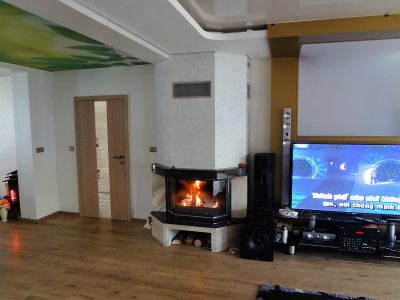 rustikální krb s krbovou vložkou Godin 12